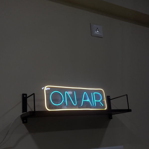 On Air (w & b) - Image 4